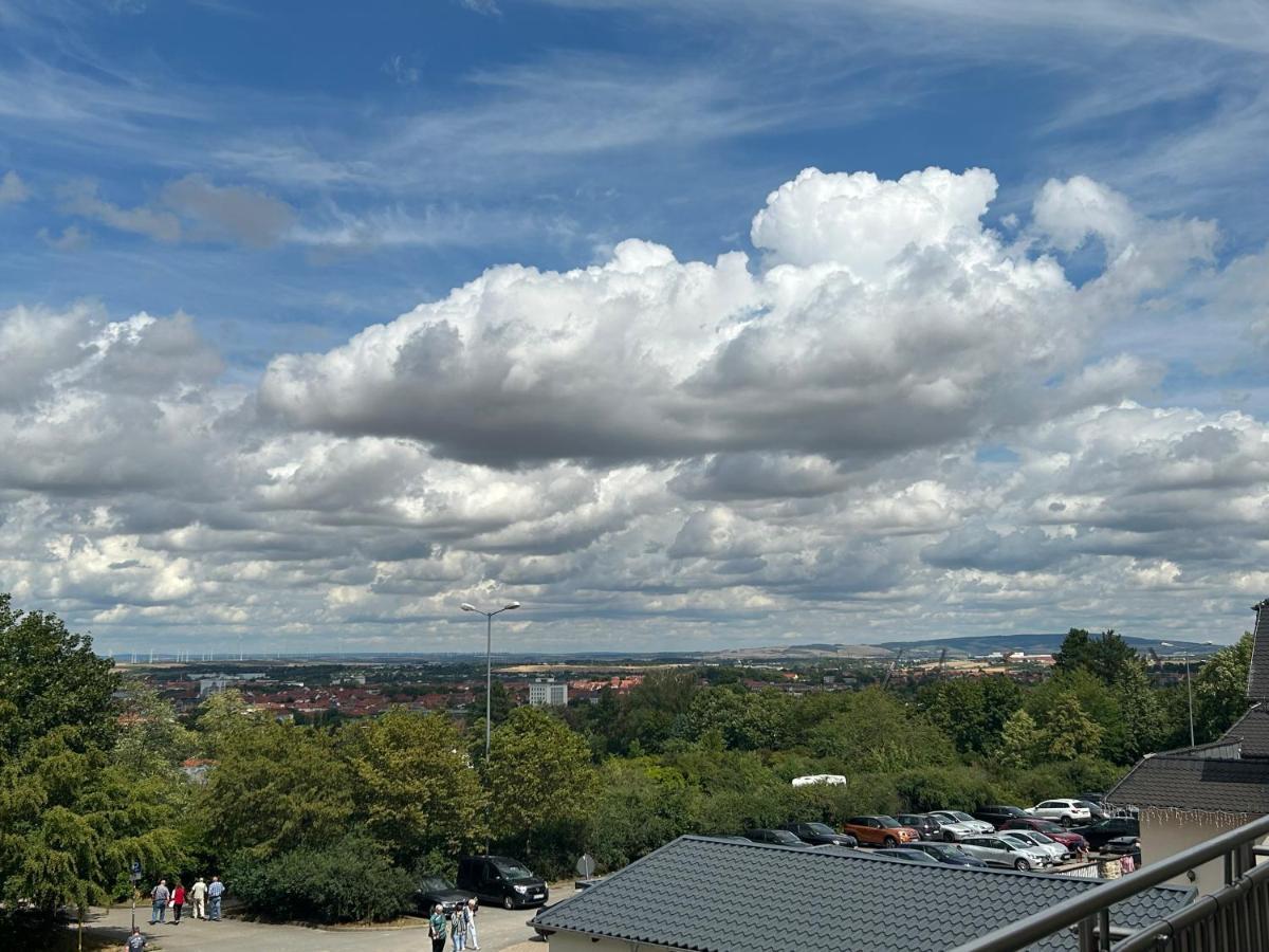 Hotel Am Waldkasino Erfurt Exteriör bild